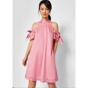 TED BAKER Semarra
Embroidered Cold Shoulder
Dusty Pink Dress